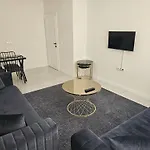 Yasam شقة *